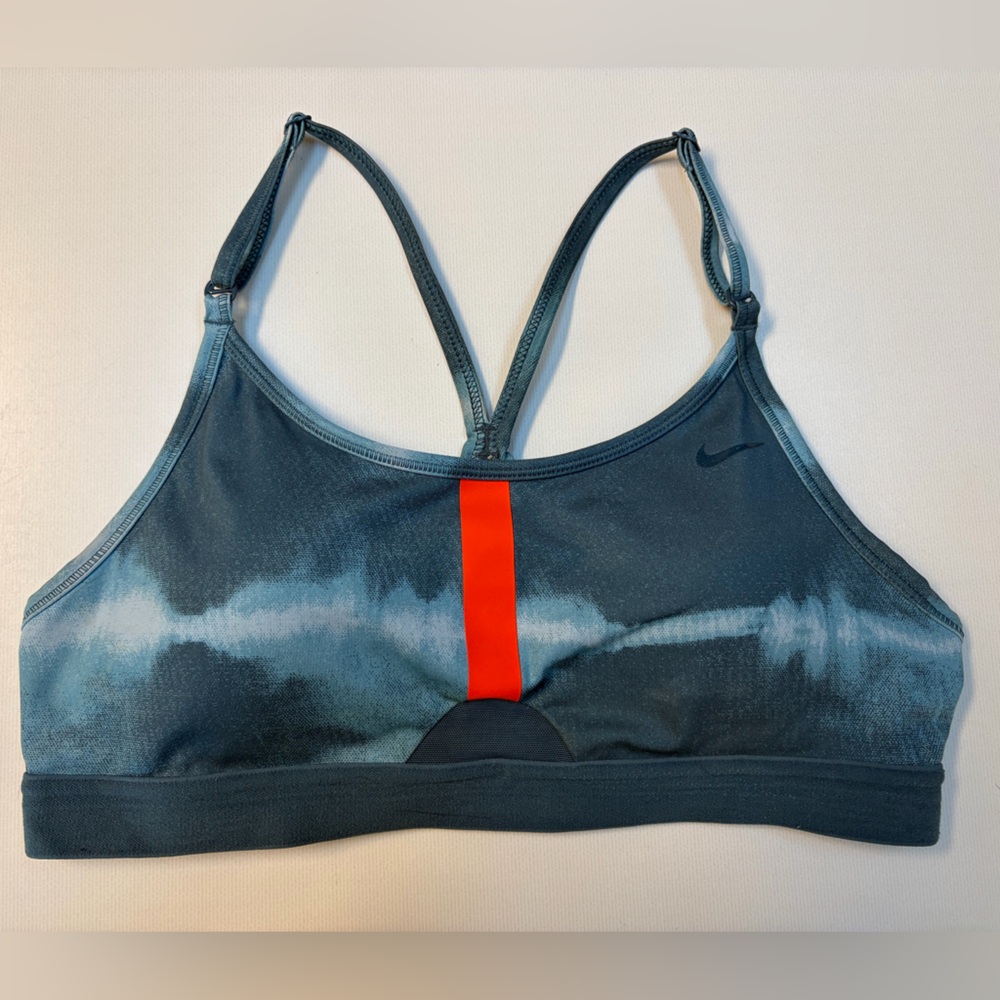 Nike Women's Classic Indy Sports Bra